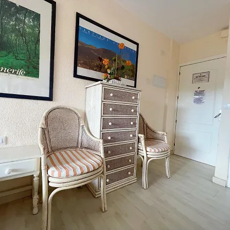 Edificio Arco 洛斯克里斯蒂亚诺斯